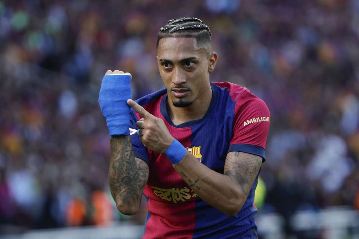 👀 Curioso que Raphinha no lleve su vendaje mágico con Brasil ni Lamine Yamal con España. #Eliminatorias 

Piensa mal y acertarás. 
#EliminatoriasSudamericanas