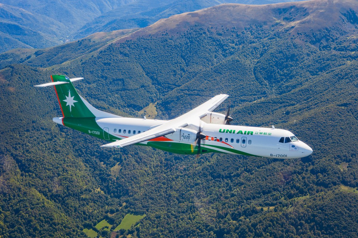 AvSourceNews's tweet photo. Representing ATR's largest order since 2017, Taiwan's domestic carrier UNI Air has placed a firm order for 19 ATR 72-600 regional turboprop aircraft.
https://t.co/FokYHG8AG3
#ATR #UNIAir #Taiwan #ATR72 #AvGeek https://t.co/wubbS0LycP