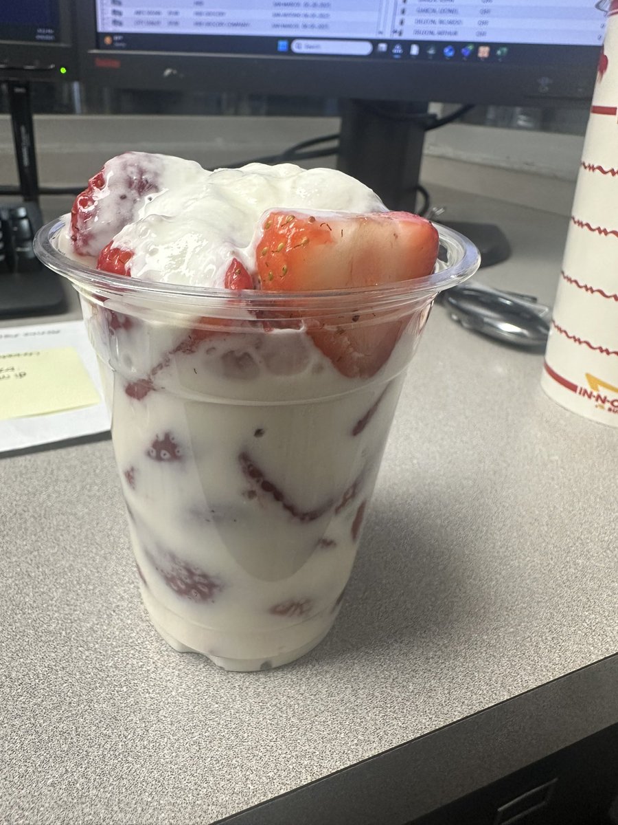 WhitnWild_'s tweet photo. Per my location 📍

Tuesday update 

Some days the job is chaotic, the flights are delayed, and the emails pile up… but today? Today I survived with the power of Hot Cheetos, Chamoy pickles, Nerd ropes, and a strawberries & cream cup that has to be laced with something because why is it THAT good??? Addictive behavior and zero regrets. Per my last location? I’m clearly fighting demons with snacks and winning 😤🍓🔥