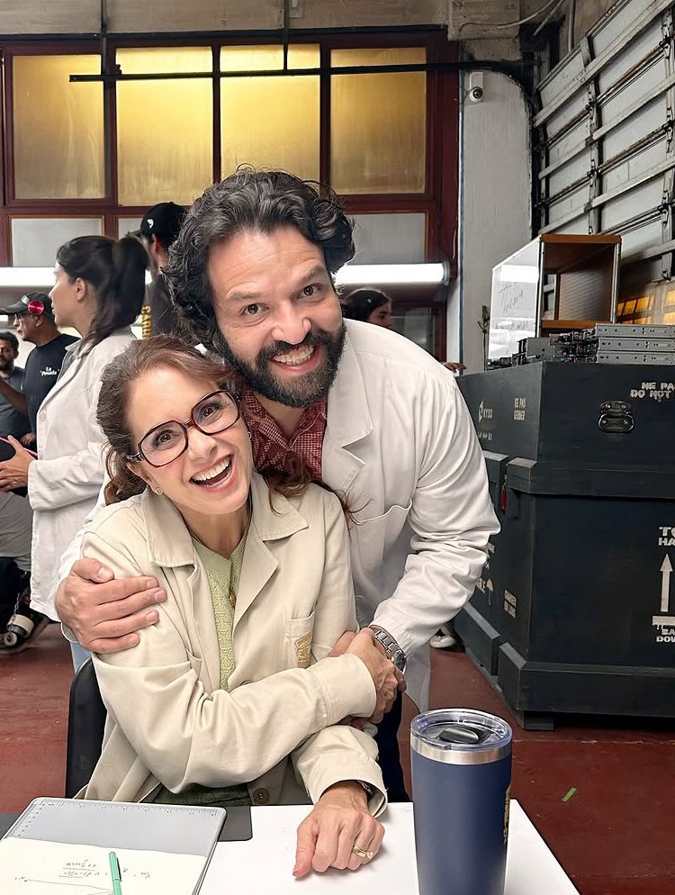 Te amo NORA 😘💚🤩
#NuestrosTiempos 
LUCERO EN NETFLIX