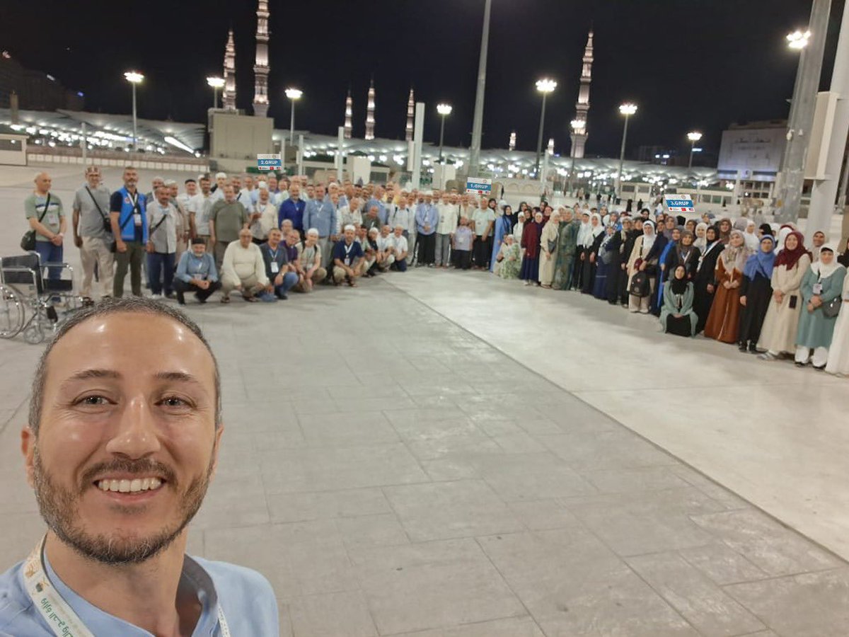 Pilgrims traveling to the holy lands under the organization of the Diyanet Center of America have safely arrived in the blessed city of Medina.