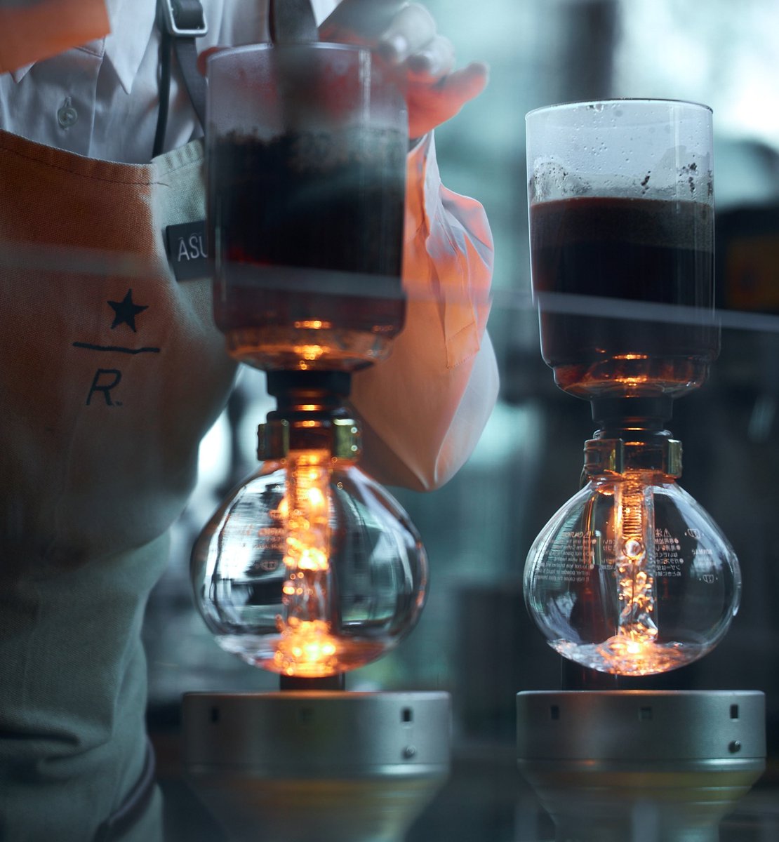 関東は昨日から #梅雨 入りしましたね。

外出の予定が立てづらい季節ですが、雨音に包まれながら楽しむコーヒーも、心地良いひとときです。

梅雨の季節はどんなコーヒーを楽しみたいですか☕️