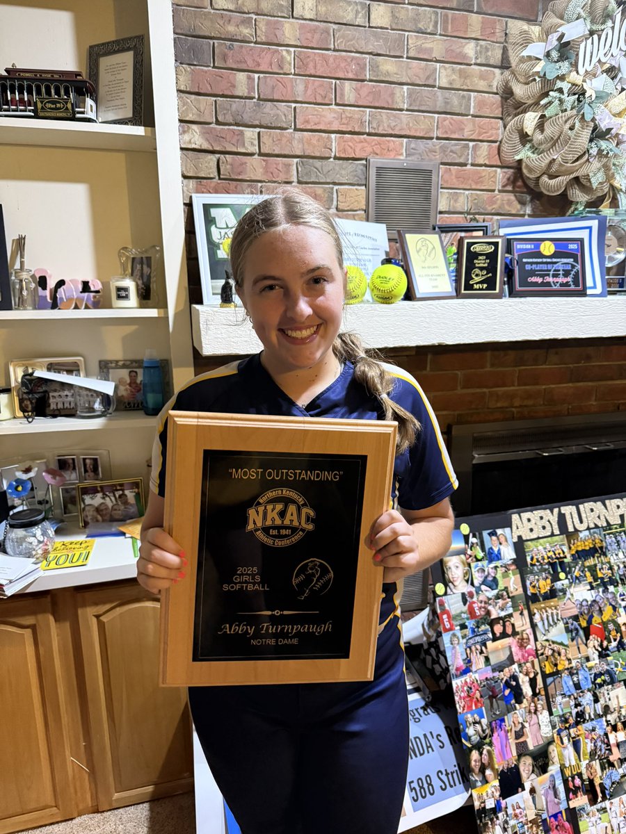 Honored to receive Northern Kentucky Player of the Year from the Northern Kentucky Athletic Conference! Thank you <a href="/NKAC41/">Northern Kentucky Athletic Conference</a> for all you do to support athletes in our area. <a href="/NDA_athletics/">NDA Pandas Athletics</a> <a href="/IowaPremierFP/">Iowa Premier Fastpitch</a> <a href="/JaspersSoftball/">Manhattan University Softball</a>