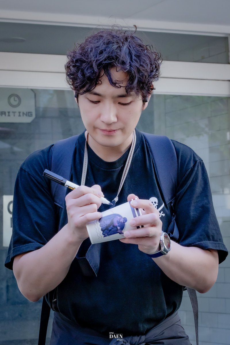 hami_mel's tweet photo. 여름이었다....☆하면 생각나는 사진들...
넘 기엽따^♡^ https://t.co/jgNP2I9uLh