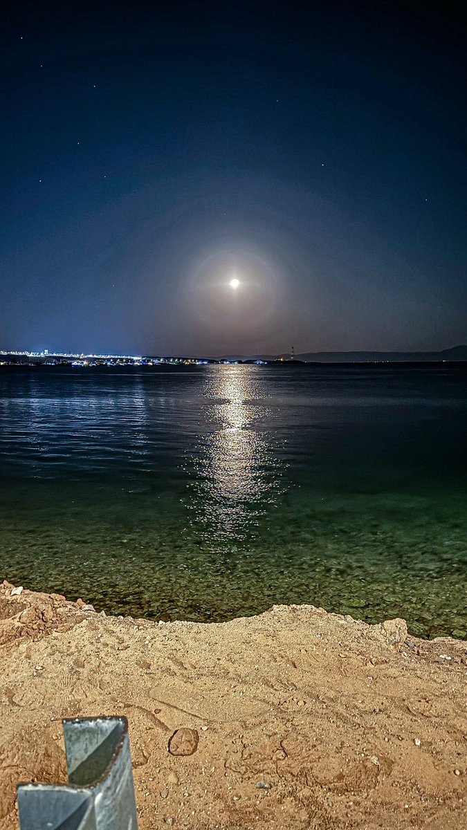 A (@7zcl6l) on Twitter photo 