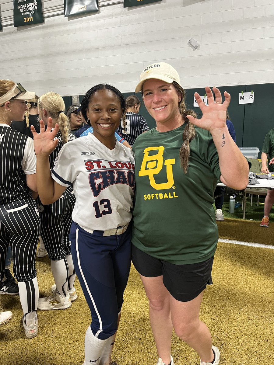 Amari Jones (@amarijones08) on Twitter photo What an amazing Tuesday <a href="/BaylorSoftball/">Baylor Softball</a> camp! 💚
Im so grateful for the incredible Baylor athletes and coaching staff who brought their energy and heart to the field. Your passion and dedication made this camp unforgettable!
See you all soon! #SicEm 🐻🥎
<a href="/BUMoore/">Glenn Moore</a> <a href="/coach_diaz22/">Coach Diaz</a> What an amazing Tuesday <a href="/BaylorSoftball/">Baylor Softball</a> camp! 💚
Im so grateful for the incredible Baylor athletes and coaching staff who brought their energy and heart to the field. Your passion and dedication made this camp unforgettable!
See you all soon! #SicEm 🐻🥎
<a href="/BUMoore/">Glenn Moore</a> <a href="/coach_diaz22/">Coach Diaz</a>