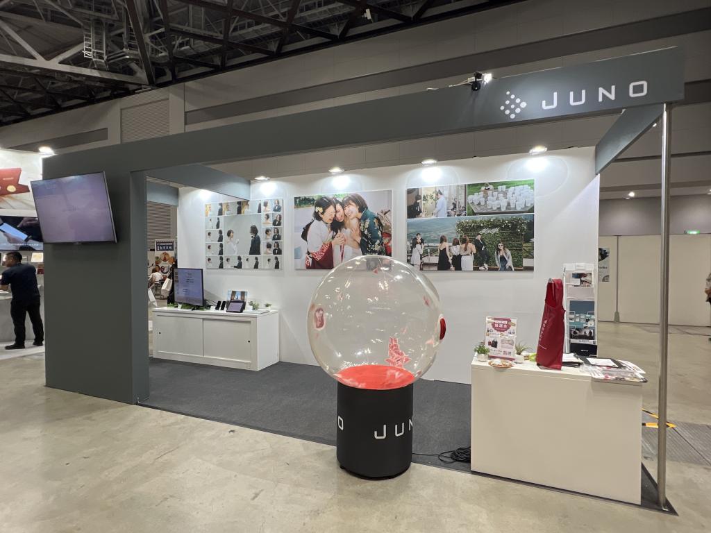 tenjikaicom's tweet image. ブライダル産業フェア2025にジュノーが出展されています。専門スタッフが来場者を出迎えています。おすすめの出展者です。是非お立ち寄り下さい。
#写真 #映像 #WEB招待状 #ジュノー #ブライダル産業フェア2025