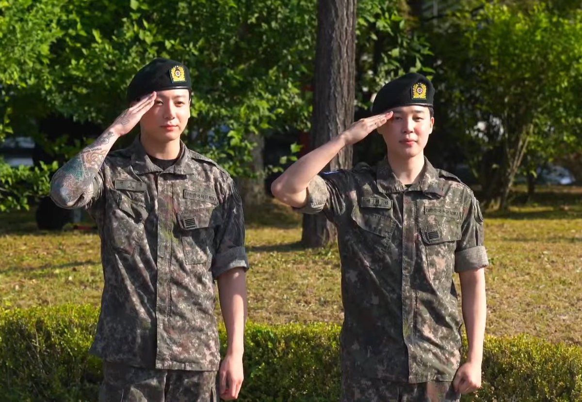 Bocil bocilku 🥲🥲🥲
Duduk cantik, nungguin live 😁😁