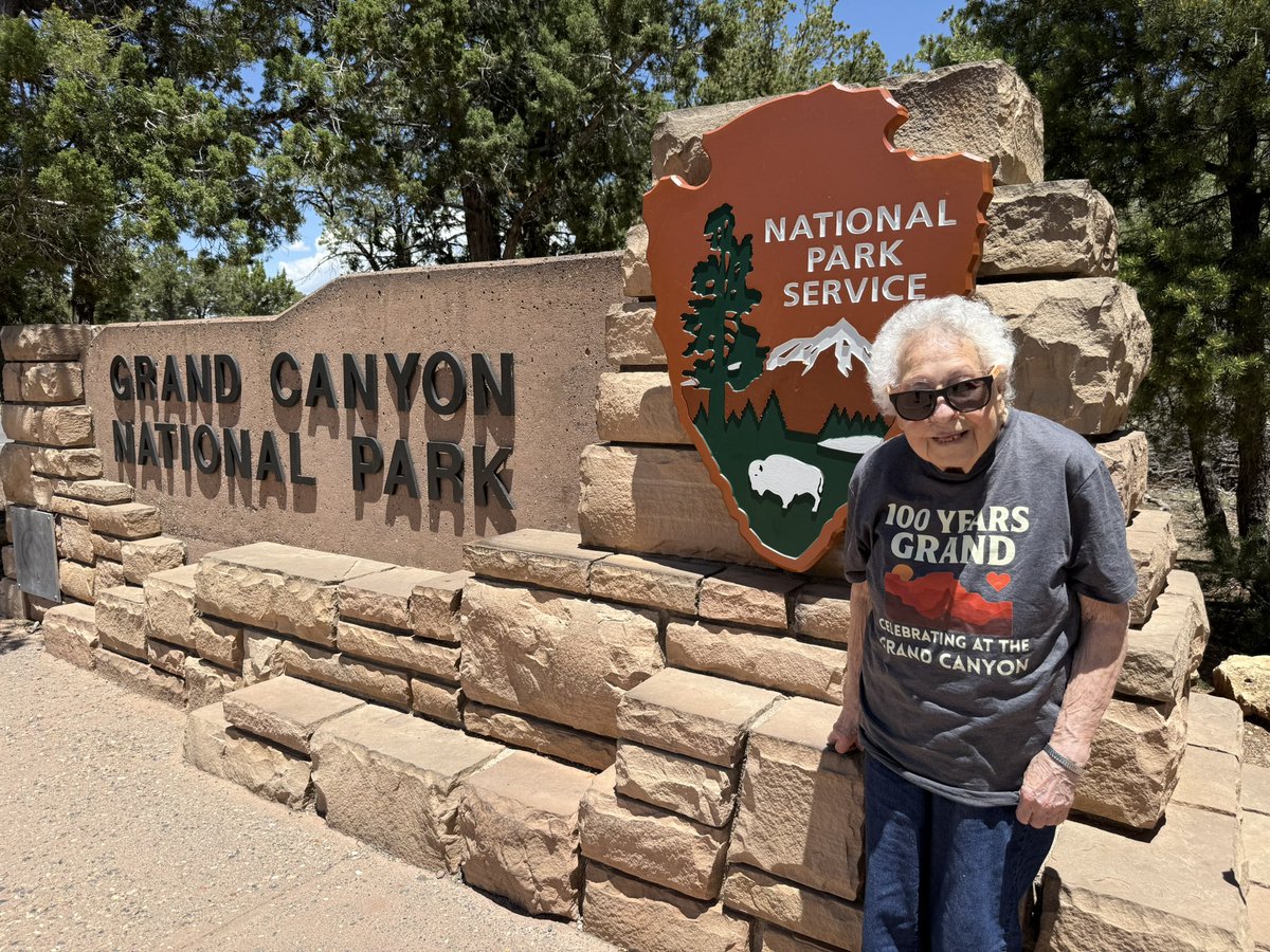 GentryLindsey's tweet photo. Bucket list trip for my 100-year-old grandma! Thanks @SouthwestAir for the birthday shoutout and @GrandCanyonNPS and @MarriottBonvoy for being so accommodating! https://t.co/e3sz6fI9Fx