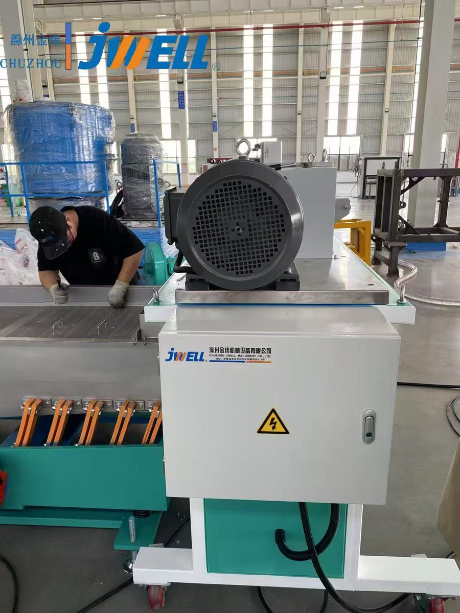 JwellBrian's tweet image. It can also achieve good screening effects, but when dealing with some complex materials or requiring extremely high screening accuracy, it may be slightly inferior to the spring classifiying screen.#machine #vibratingscreen
