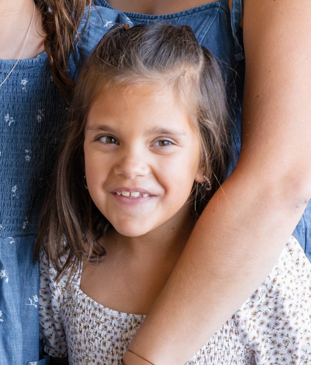 NKaravedas's tweet photo. Happy 9th birthday to our crazy and lovable Kyle Marie Holle
Nana and Papa LOVE YOU VERY MUCH!!
Have a wonderful day Kyle Bug ๐ฉท #GirlPapa #MyLittleGreekGirl #KyleBug https://t.co/pYItfyeIgv