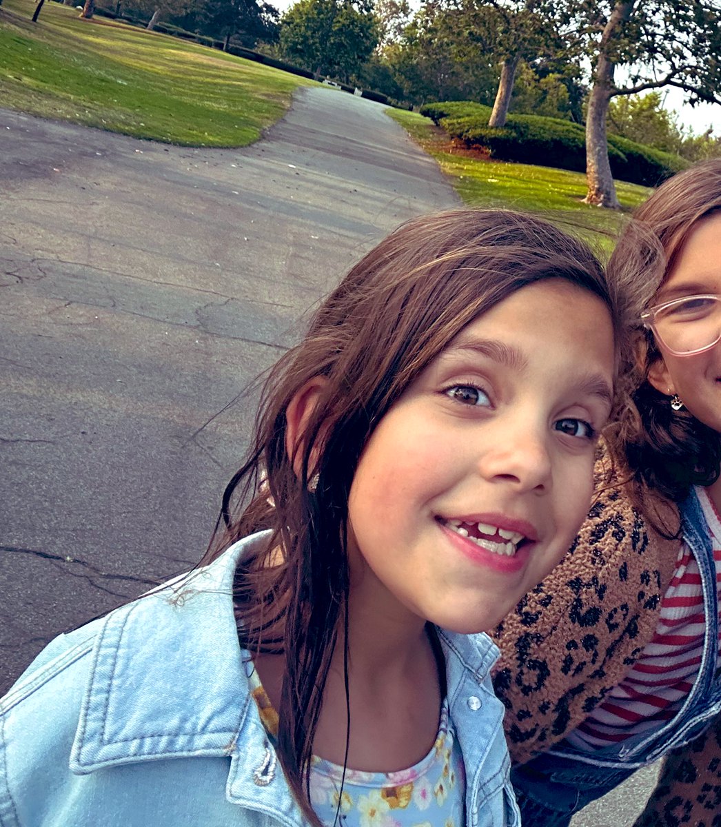 NKaravedas's tweet photo. Happy 9th birthday to our crazy and lovable Kyle Marie Holle
Nana and Papa LOVE YOU VERY MUCH!!
Have a wonderful day Kyle Bug ๐ฉท #GirlPapa #MyLittleGreekGirl #KyleBug https://t.co/pYItfyeIgv