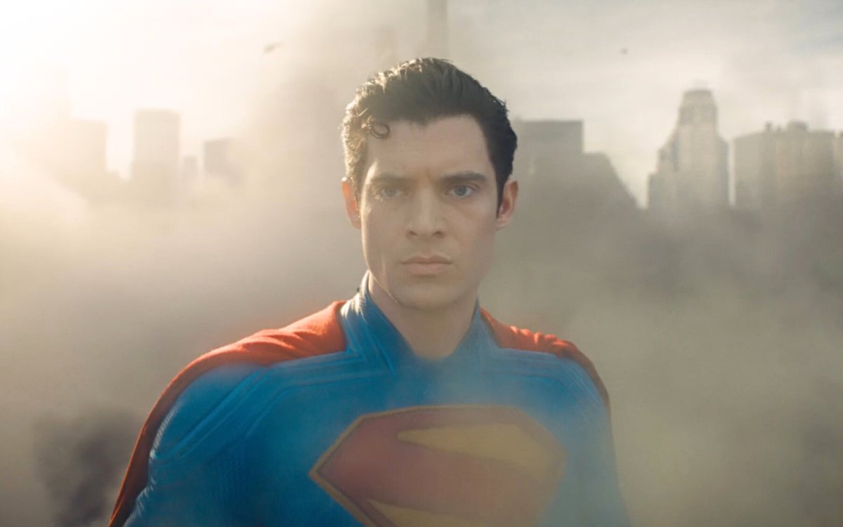 New look at David Corenswet as #Superman!