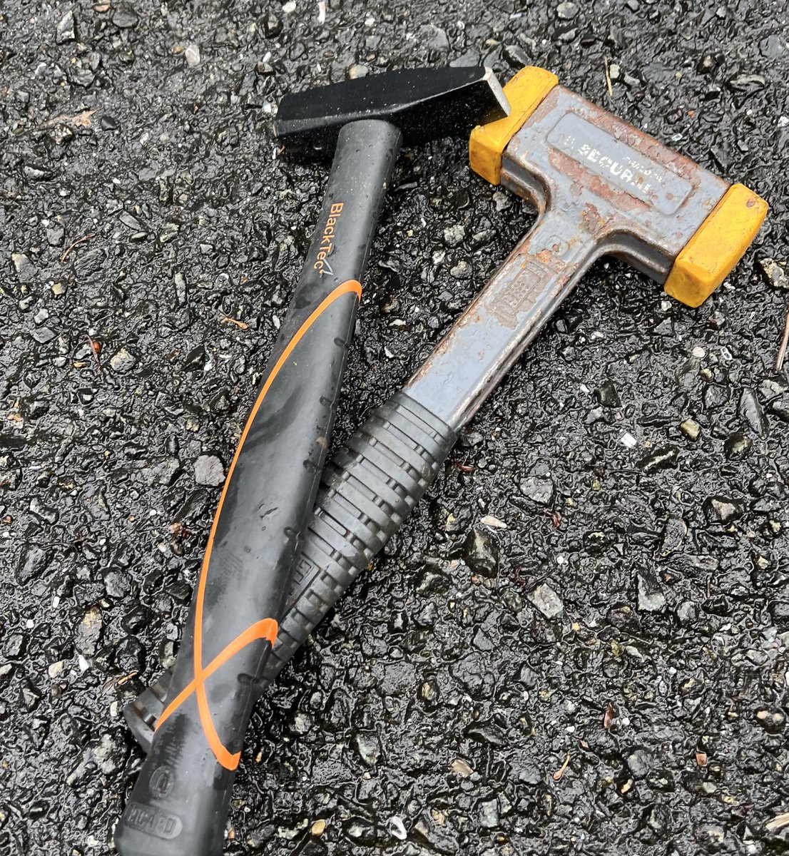 B9Xch4n's tweet image. 振りやすくて良きだね😆🪛🔨

#HALDER
#PICADO