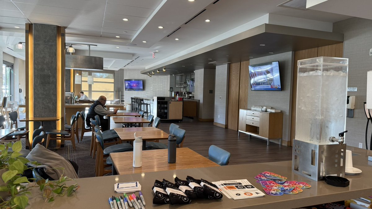 We are ready for the #WWDCScholars at WWDC25 meetup! Can’t wait for y‘all!