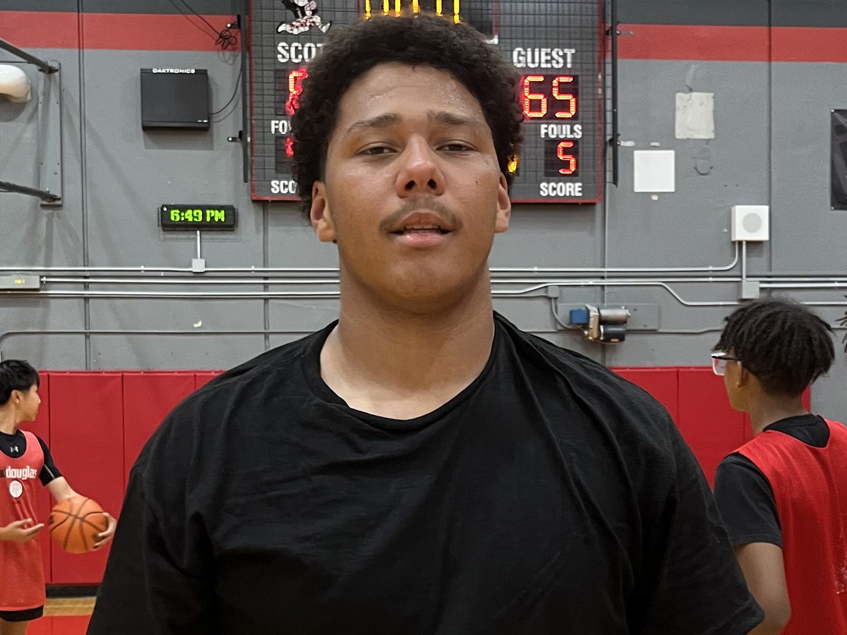 Prep Hoops Oregon (@prephoopsor) on Twitter photo Top Performers- David Douglas
Jackson Satterthwaite- 30 pts, 5 reb, 11-12 FT
Luke Chadwick - 14 pts, 5 reb, 4 threes
<a href="/MalakaiFong_24/">Malakai Fong</a> - Game winning basket, 8 reb Top Performers- David Douglas
Jackson Satterthwaite- 30 pts, 5 reb, 11-12 FT
Luke Chadwick - 14 pts, 5 reb, 4 threes
<a href="/MalakaiFong_24/">Malakai Fong</a> - Game winning basket, 8 reb