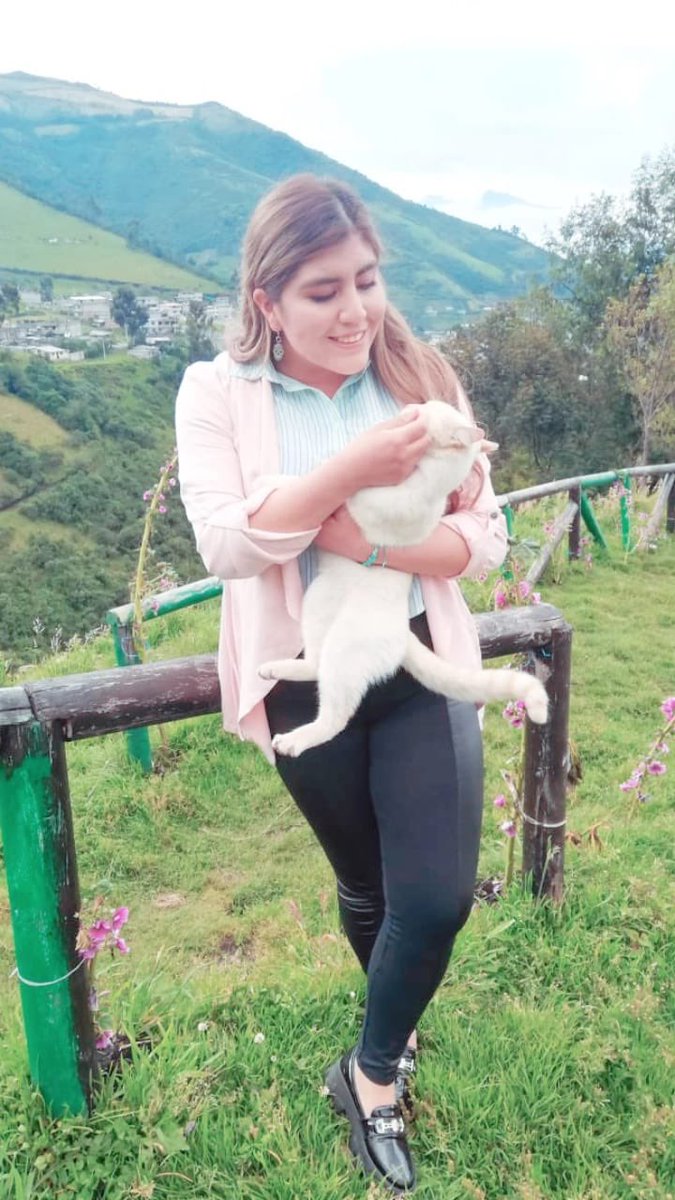KimCastilloC's tweet photo. ¡Hoy gana el Ecuador !🇪🇨 

Se archiva la #LOPDA con 143 votos a favor , hoy los derechos de los animalitos se reivindican con fuerza. 🐶🐱🐻‍❄️.

#PorLosAnimales
#Ecuador🇪🇨
#ProteccionAnimal https://t.co/vn4GOrUH2Z