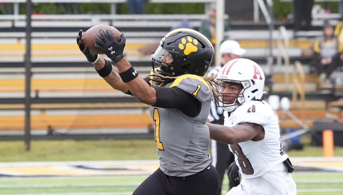 Brandon Waddell (@brandonwaddell_) on Twitter photo After a great conversation with <a href="/JebPalka/">Jeb Palka</a> I’m blessed to receive my first offer from Adrian college! <a href="/ToledoWhitmerFB/">Toledo Whitmer Football</a> <a href="/JustinKellerWHS/">Justin Keller</a> After a great conversation with <a href="/JebPalka/">Jeb Palka</a> I’m blessed to receive my first offer from Adrian college! <a href="/ToledoWhitmerFB/">Toledo Whitmer Football</a> <a href="/JustinKellerWHS/">Justin Keller</a>