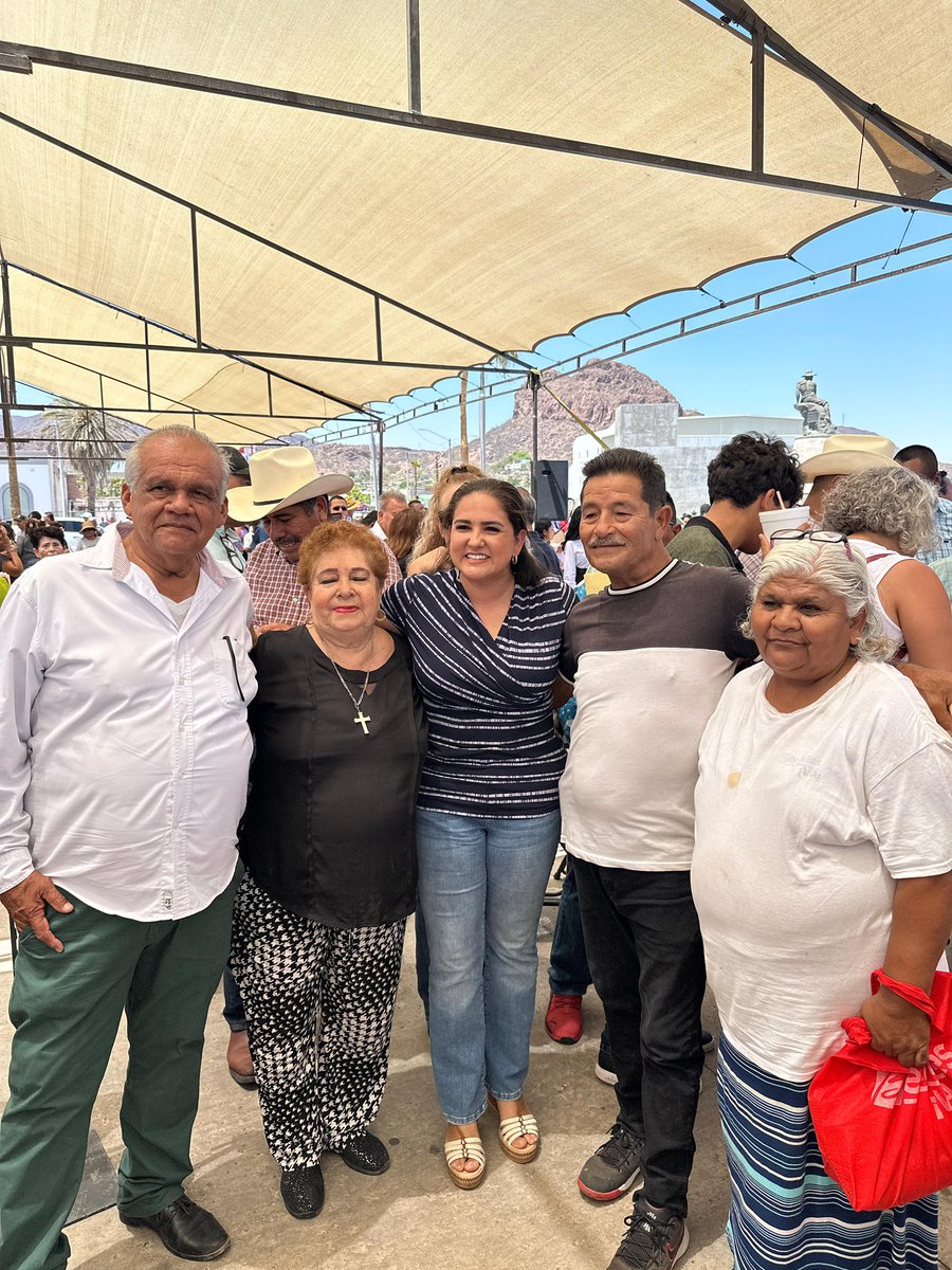 Bajo la visión de nuestro gobernador <a href="/AlfonsoDurazo/">Alfonso Durazo</a> y desde la Sagarhpa, fortalecemos el trabajo conjunto con las y los pescadores ribereños que hacen de Sonora un líder nacional en pesca.

Con el liderazgo de nuestra secretaria <a href="/CelidaLopezc/">CELIDA LÓPEZ</a>, seguiremos impulsando este sector.