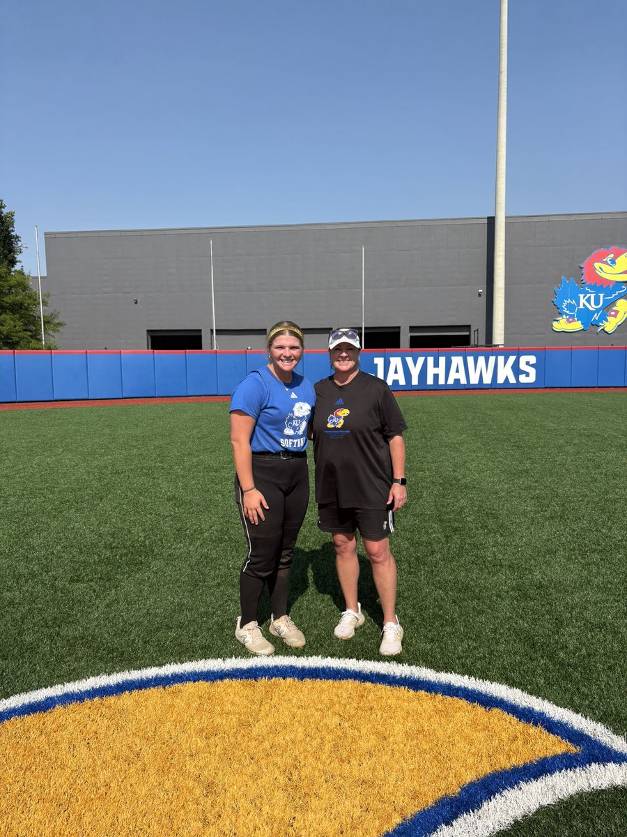 Kinsey Bebb tweet media