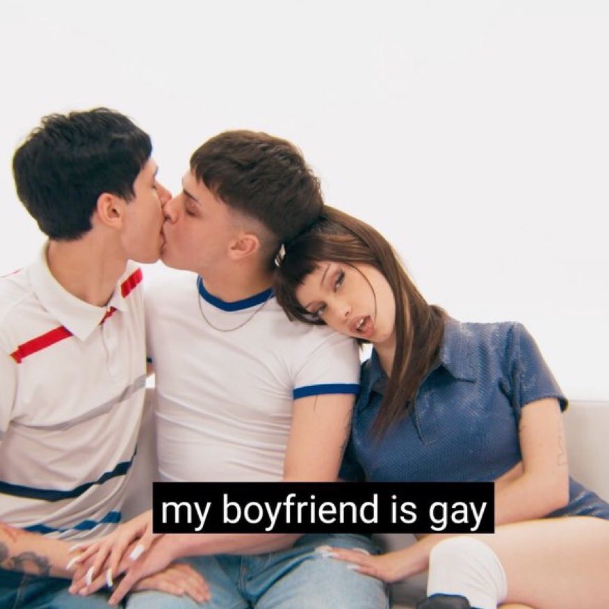 carø (@jjkdday) on Twitter photo 