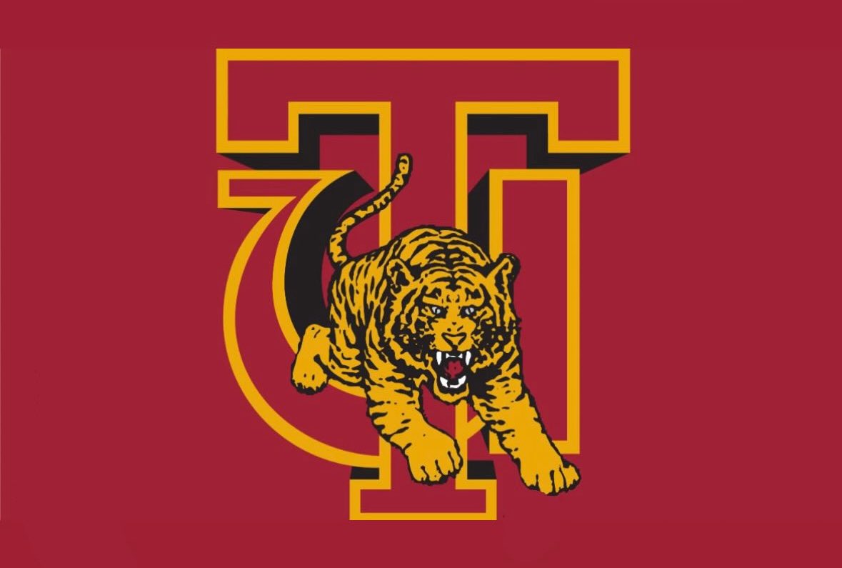 Semaj Fluellyn (@semaj5fluellyn) on Twitter photo Blessed to receive an offer from <a href="/SkegeeFootball/">Tuskegee Football</a>🙏🏾 #heartoverheight
<a href="/RFluellyn/">Coach Roderick Fluellyn</a> <a href="/Coach_Helmerich/">Matt Helmerich</a> <a href="/dennisstokes2/">Coach Dennis Stokes 🏈</a> <a href="/MilesAn14531163/">Miles Anderson</a> <a href="/CoachOCTigers/">O.C. Williams II</a> <a href="/RustyMansell_/">Rusty Mansell</a> <a href="/ChadSimmons_/">ChadSimmons</a> <a href="/Alex_B2C/">Alex Born to Compete</a> <a href="/RecruitGeorgia/">Recruit Georgia</a> <a href="/PTRFootball/">Peachtree Ridge Football</a> Blessed to receive an offer from <a href="/SkegeeFootball/">Tuskegee Football</a>🙏🏾 #heartoverheight
<a href="/RFluellyn/">Coach Roderick Fluellyn</a> <a href="/Coach_Helmerich/">Matt Helmerich</a> <a href="/dennisstokes2/">Coach Dennis Stokes 🏈</a> <a href="/MilesAn14531163/">Miles Anderson</a> <a href="/CoachOCTigers/">O.C. Williams II</a> <a href="/RustyMansell_/">Rusty Mansell</a> <a href="/ChadSimmons_/">ChadSimmons</a> <a href="/Alex_B2C/">Alex Born to Compete</a> <a href="/RecruitGeorgia/">Recruit Georgia</a> <a href="/PTRFootball/">Peachtree Ridge Football</a>