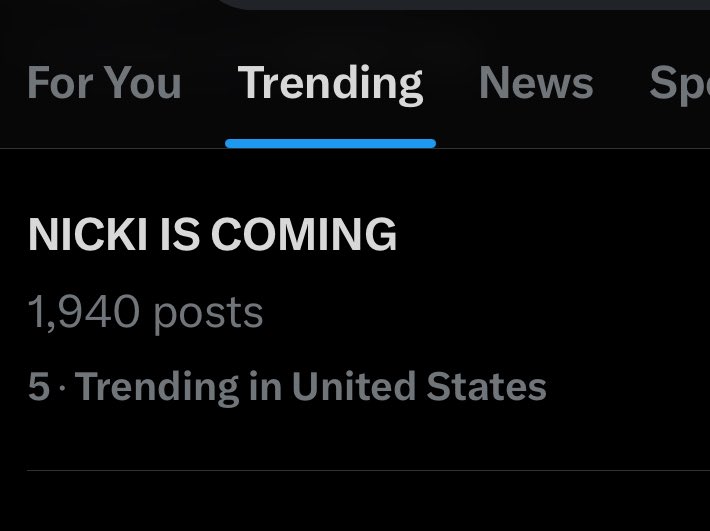 “NICKI IS COMING” is #5 on Trending US (+9) 

REPLY x10 &amp; RT TO MAKE IT RISE‼️

NICKI IS COMING