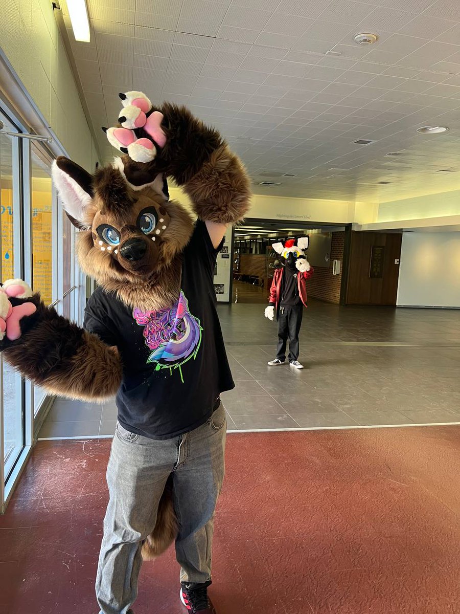 _UwUKris's tweet photo. Some suiting adventures around campus, had a fun time. Thank you @Bippy_Slip for taking all the photos and of course in them. Also @Koderman6727 and Vantage for hanging out. https://t.co/4Ejxzl4cbO