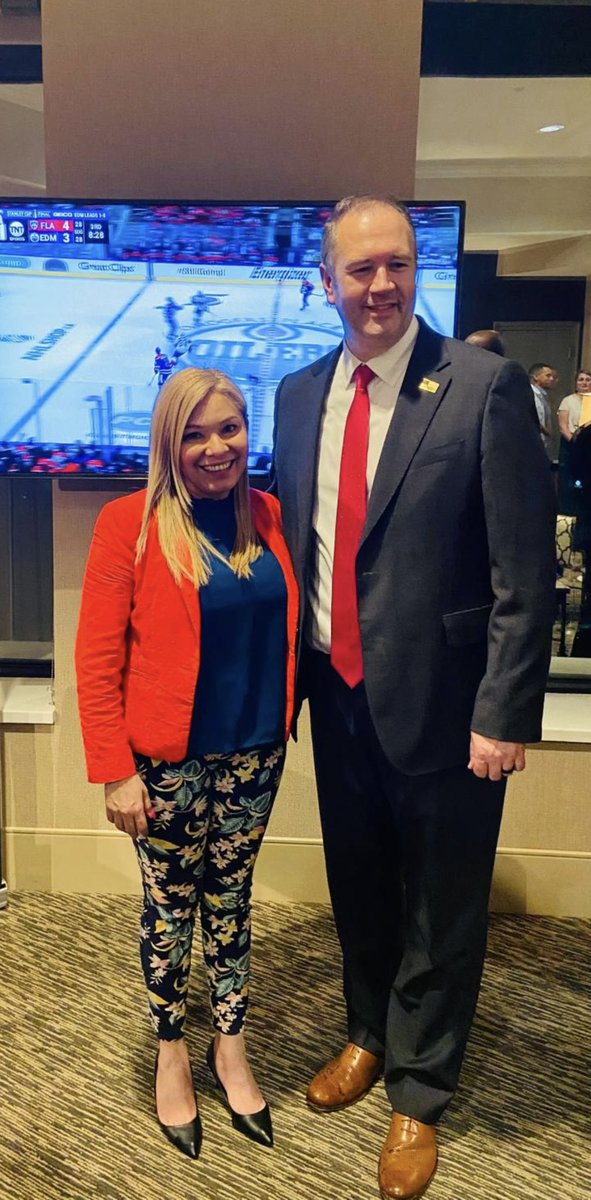 CeciliaNavasGOP's tweet image. Congratulations to @simmonsncgop on his reelection as Chairman of the @NCGOP 
His leadership is essential as we gear up to defend conservative values, grow our Republican Party. 🇺🇸 
#NCGOP #Leadership #ConservativeFuture #Victory2026 #GOP
