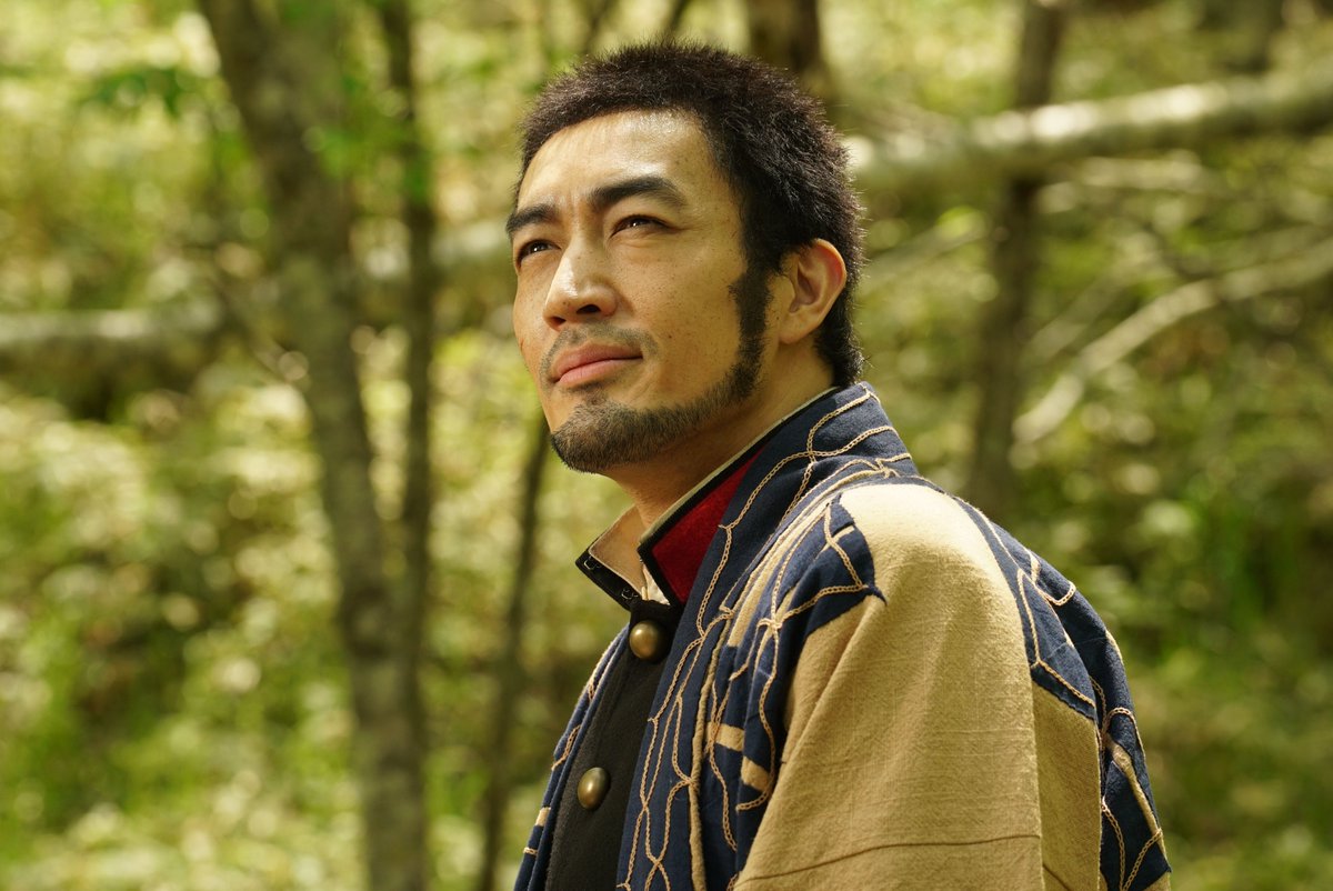 kamuy_movie's tweet image. 【🎊𝙃𝙖𝙥𝙥𝙮 𝘽𝙞𝙧𝙩𝙝𝙙𝙖𝙮!!】
6月28日は
谷垣源次郎の誕生日!
おめでとうございますッ!
不屈の阿仁マタギ・谷垣を
#大谷亮平 さんが演じています✨
自身の"役目"を果たすため戦う
熱き漢の生き様に乞うご期待ッ!!!
#ゴールデンカムイ