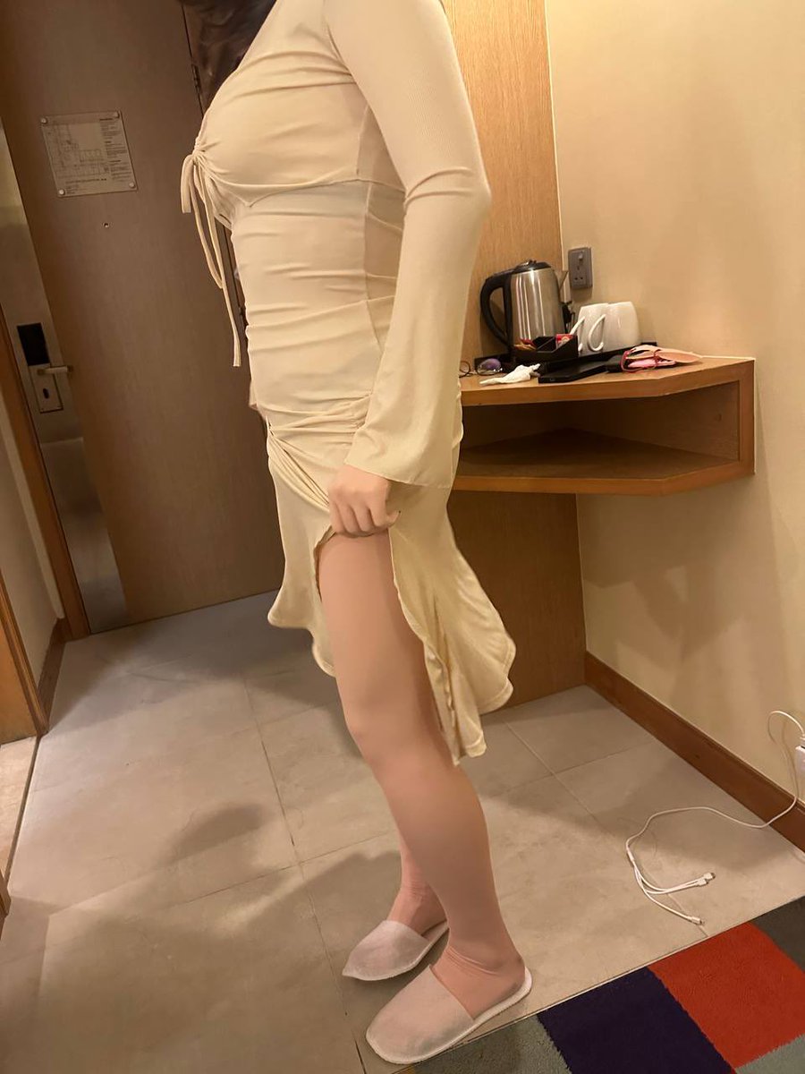 #femalemask