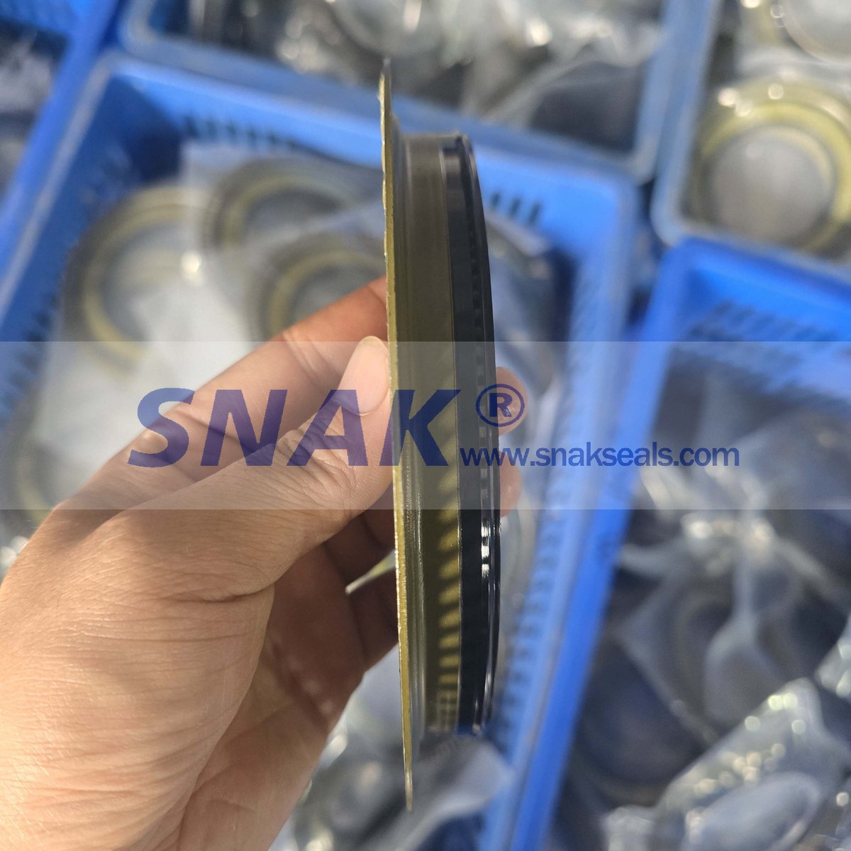 alice662439's tweet image. 🔧 Truck Oil Seal 109*152.6/185*15/19.5 | Packaging Process at SNAK

📧 snaksales8@snakseals.com
📲 wa.me/8618713967332
🌍 snakseals.com
🔖 #TruckOilSeal  #PackagingProcess #SNAKFactory #HeavyDutySeal #OilSealSupplier #AutoParts #MadeInChina