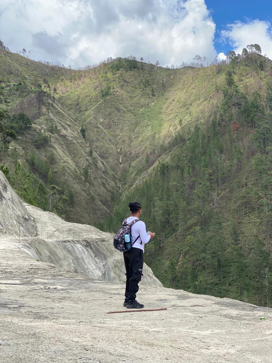 Jorge Pérez (@theswat21) on Twitter photo 