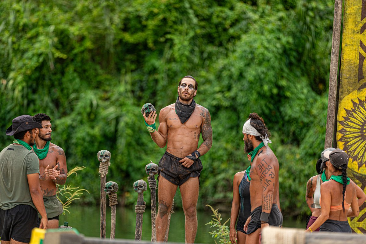 Lobo, Cyntia y Aarón entregaron todas sus fuerzas para conseguir su segunda victoria del día. 🔥🟢💪🏼 ¡Gran esfuerzo de Villanos! #SurvivorMéxico #RecompensaSurvivor

Visita nuestro sitio oficial 👉🏼 bit.ly/SurvivorMexico
