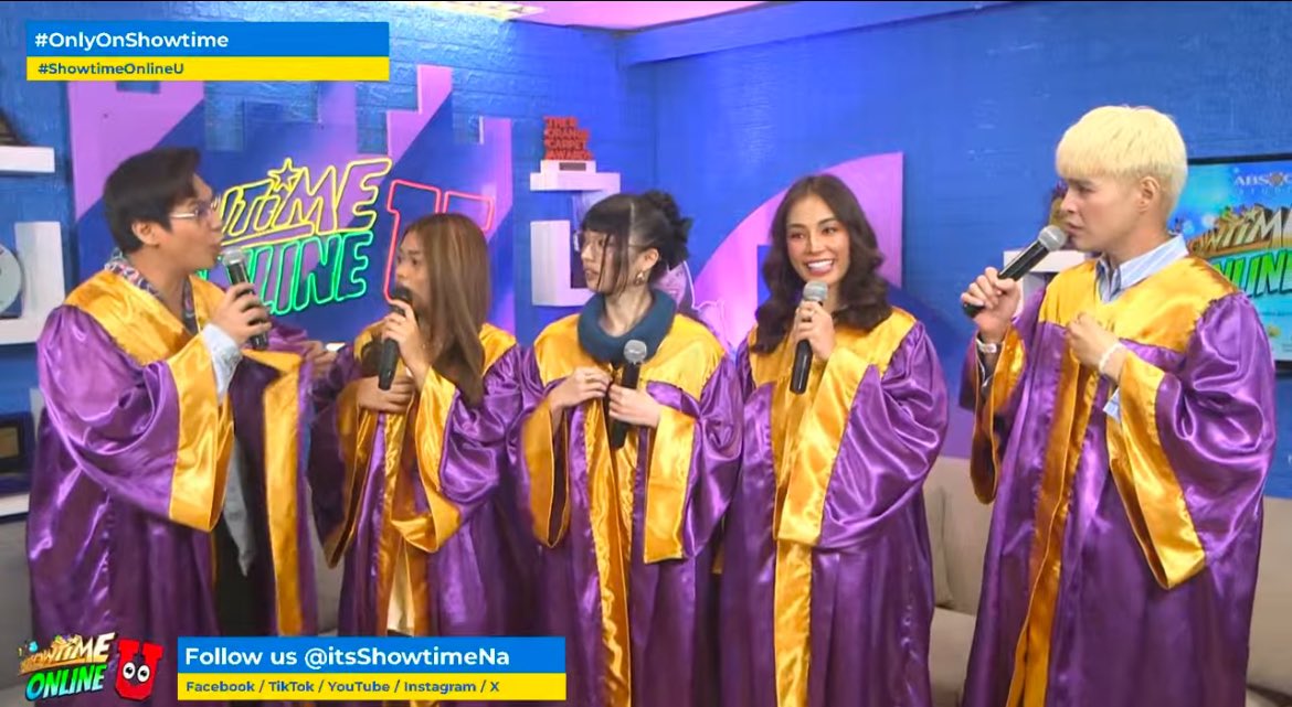 drixsalazar's tweet photo. Outnumbered, but not outfought. ✊🏼 #OnlyOnShowtime @itsShowtimeNa https://t.co/zHepEihMX4