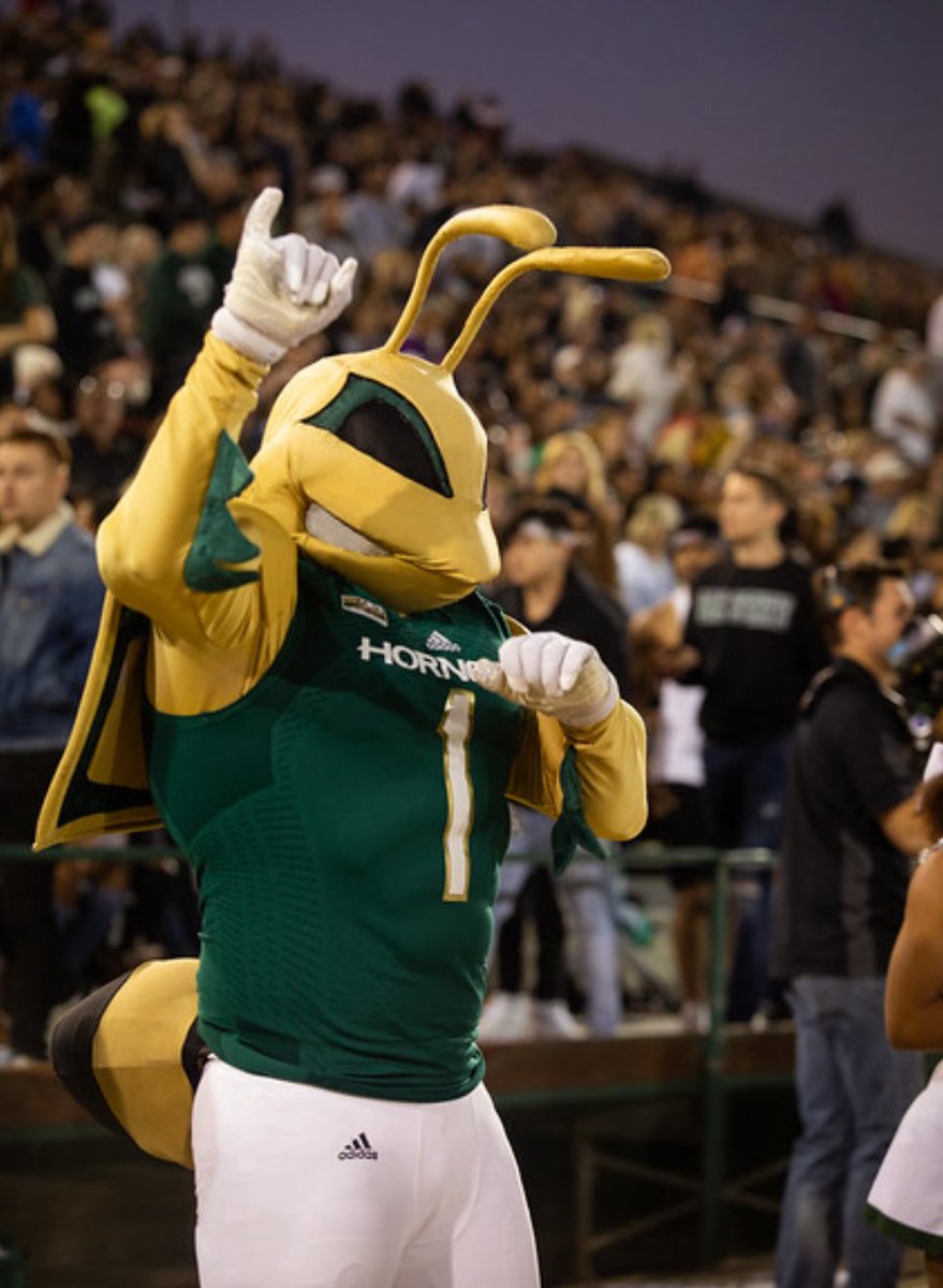 Dezmond Sanders tweet media