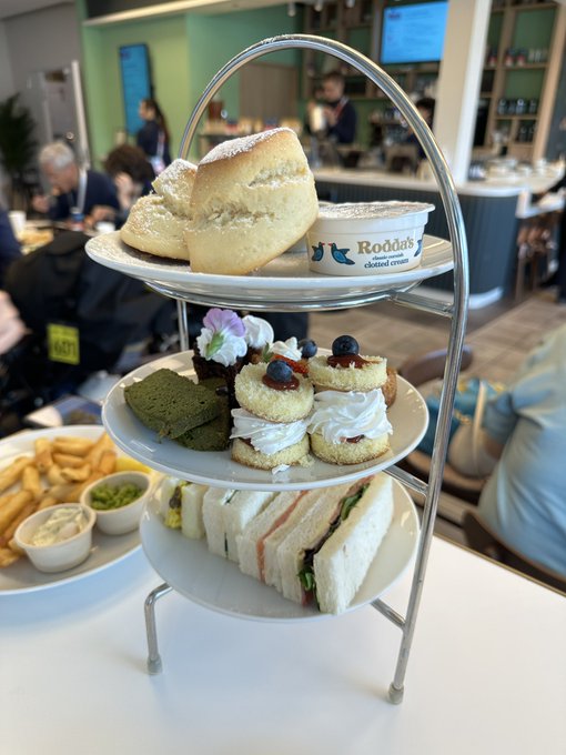 Twitterのコスプレ画像2