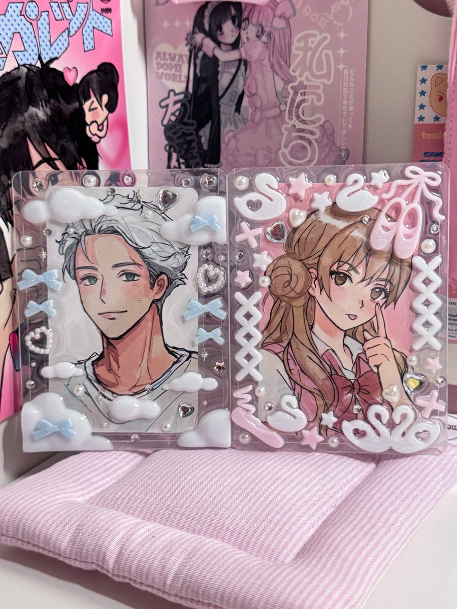 bebearclub's tweet photo. preview new resin frame ~♡

🎀 90-140 บาท

💌 รายละเอียดและแบบที่เปิดรับทั้งหมด จะลงวันที่ 13 มิ.ย. 

ฝากติดตามด้วยนะค้า💗🙇🏻‍♀️

#เฟรมการ์ด #เฟรมการ์ดราชนิกุล #เฟรมการ์ดเรซิ่น #ตลาดนัดเฟรมการ์ด https://t.co/iblhHeadAP