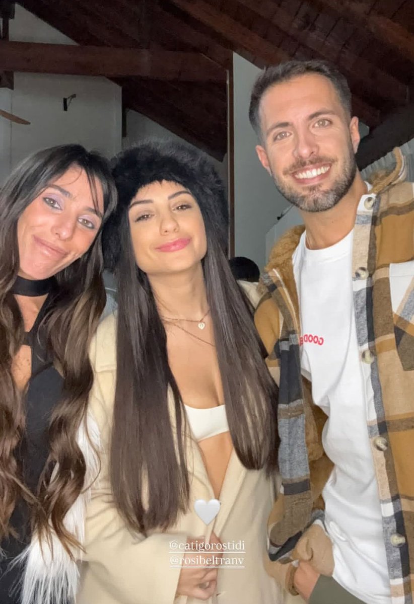 Rosi en el cumple de Rena 🫶🏻🥰

#GranHermano