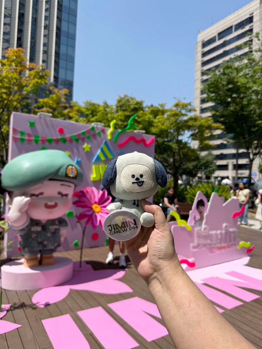 ✦ 𝗝𝗜𝗠𝗜𝗡 𝗕𝗟🌸🌸𝗠𝗜𝗡𝗚 𝗚𝗔𝗥𝗗𝗘𝗡 ✦
by <a href="/ALLFORJIMIN_KOR/">올포지민</a>

🗓 06.11 — 06.15
📍 Park next to HYBE Bldg (42 Hangang-daero, Yongsan-gu, Seoul)

🌼🌷
WELCOME HOME JIMIN
#JIMIN_IS_BACK
OUR LIGHT JIMIN IS BACK
#아이돌지민_정상영업합니다
NOW IS PRIME TIME
#지민아_지금당장만나