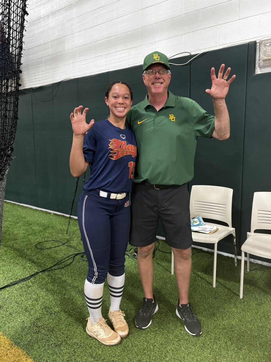 allennatalia_28's tweet photo. Thank you coaches for hosting this great camp. I had a great time and I learned a lot about how to incorporate my faith into my game as well as some mechanical things. I hope to be back for the winter camp! @BUMoore @BUcoachNewman @JohniganSteve https://t.co/iwMtcZYOix