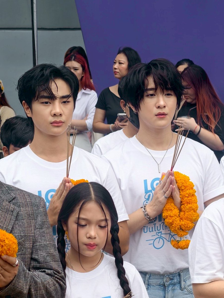 🐺🦈เคมีปีศาจขนาดนี้ จะไม่ตกหลุมรักยังไงไหว🫰🏻
ต้าอัสวันนี้หล่อมากๆเลยครับ ขอให้ซีรี่ส์ปังๆดังเปรี้ยงปร้างเลยนะคะ🖤🩵ดินดินตะวันสู้ๆ!!!😊
<a href="/ta_nannakun/">ta_nannakun</a> <a href="/usnttr/">usnttr 💪</a> 
#ta_nannakun #usnttr 
#LoveLikeABike 
#บวงสรวงLoveLikeABike