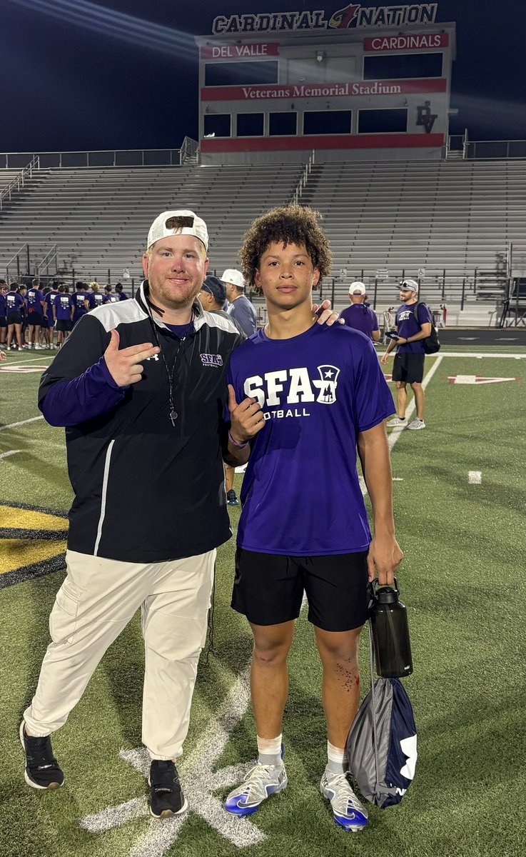 Jaysen Hobbs (@jaysenhobbs08) on Twitter photo Got some great work in at camp with <a href="/CoachGunnellSFA/">Nelson Gunnell</a> Looking forward to working with you again soon! #AxeEm Got some great work in at camp with <a href="/CoachGunnellSFA/">Nelson Gunnell</a> Looking forward to working with you again soon! #AxeEm
