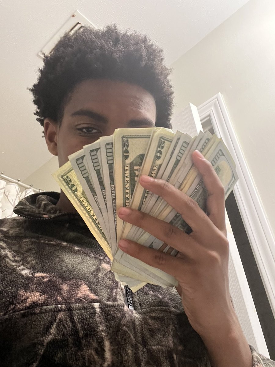 7_kkamal's tweet image. bored finna get back active on twitterrr