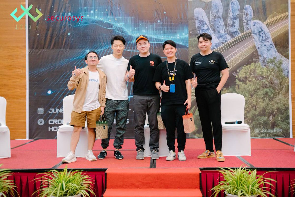 ✈️Builder Meetup with <a href="/W3X_NW/">Web3 X</a> 

🧡Thrilled to join the latest Builder Meetup! Our co-founder Charlie Hu <a href="/CharlieHusats/">CharlieHu.sats</a> took part in a thought-provoking panel discussion,exploring whether builders should collaborate more with blockchain infrastructure or VCs. 

✨Charlie also