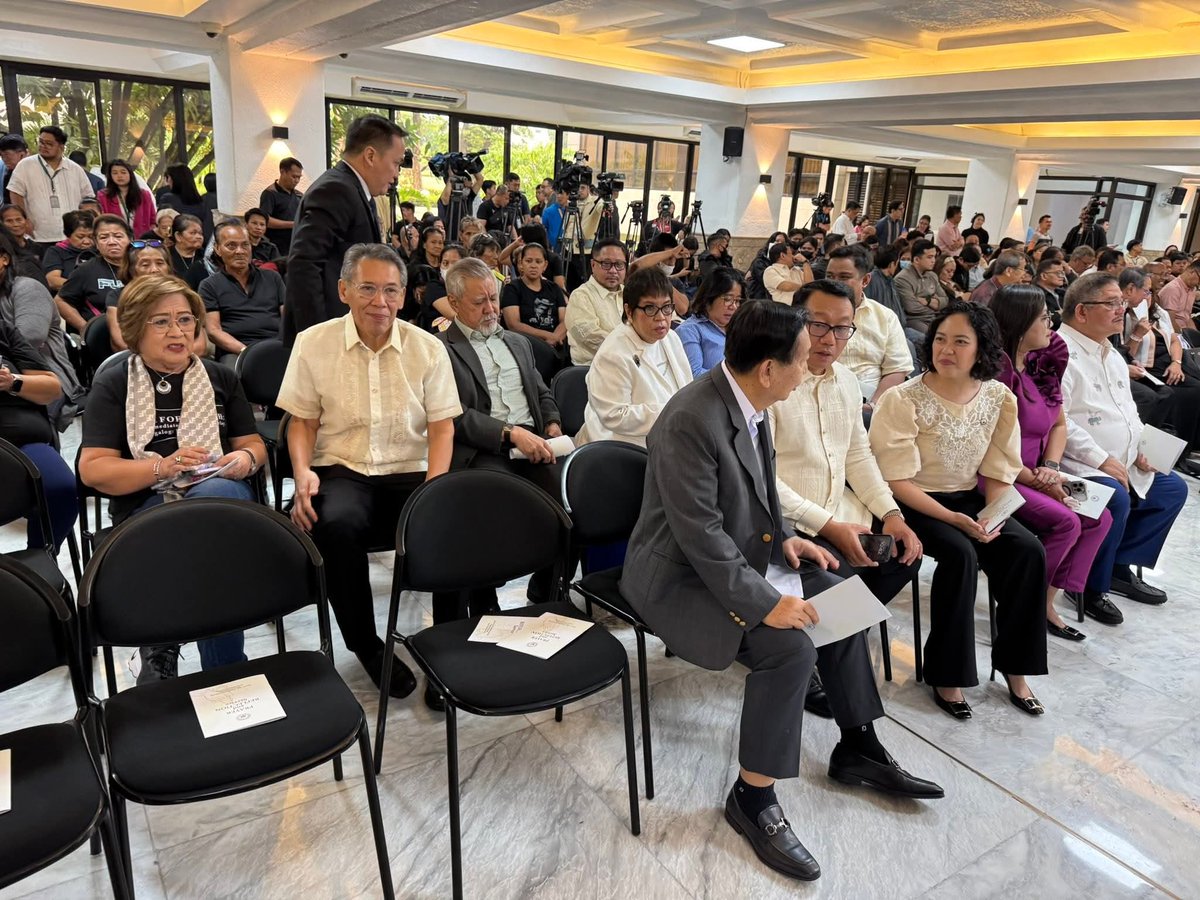 Technicality. De Lima and Diokno can't be part of the prosecution panel because they weren't elected in the 19th Congress. They can only be designated by the 20th Congress. 

Notice how both didn't make mention of this and proceeded to assail Inday just because they were asked by