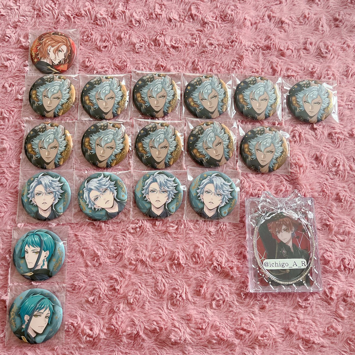 ツイステ ブレイジングジュエル 缶バッジ 

【譲】
☆ケイト1、☆ジャック11、アズール4、ジェイド1、フロイド1

【求】
エース 又は定価＋送料

郵送にてお取引希望✧
お譲りは☆のみ
お気軽にお声掛けください🌷