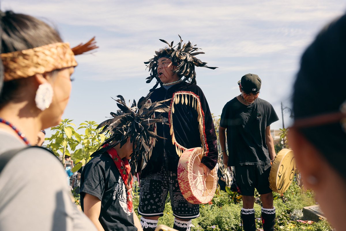 From canoes in the Victoria harbour to conversations on the floor, Day 1 of the #2025NationalGuardiansGathering brought powerful voices &amp; moments of deep connection. Guardians, Elders &amp; leaders shared reflections &amp; visions for the future.
Stay tuned for more to come!