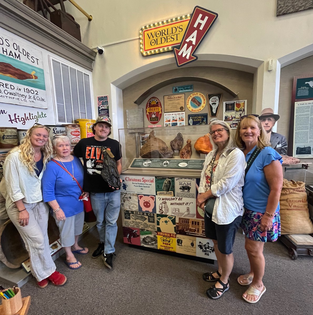 Worldsoldestham's tweet photo. A joyful family reunion. Yesterday was a convergence of Smithfield, Nashville, Sweden, Hawaii and me! #lovevisitors #family https://t.co/KHCOZ3jpb6