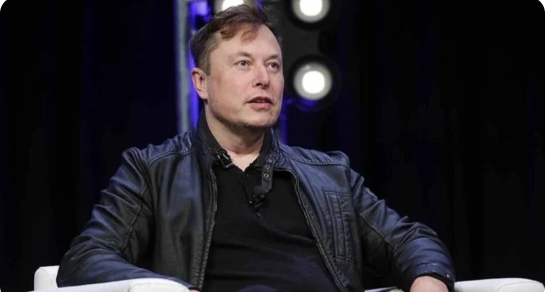#ElonMusk insanlığı bekleyen en büyük tehlikeyi açıkladı: Kuraklık değil!

Tesla, SpaceX ve X’in (eski adıyla Twitter) CEO’su Elon Musk, Bosch Connected World Konferansı’nda insanlığa su kıtlığından çok daha yıkıcı olacak “elektrik kuraklığı” uyarısında bulundu.